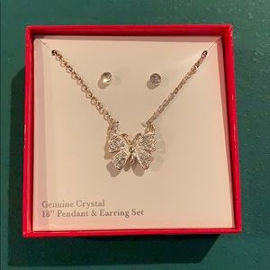 Butterfly Pendant & Earrings!!